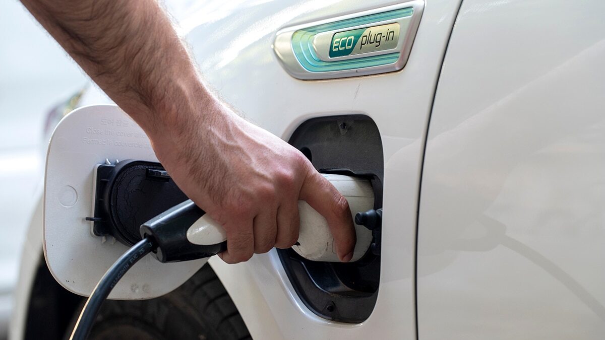 Ladattavien hybridiautojen tarjonta kasvussa – nämä mallit kiinnostavat nyt eniten