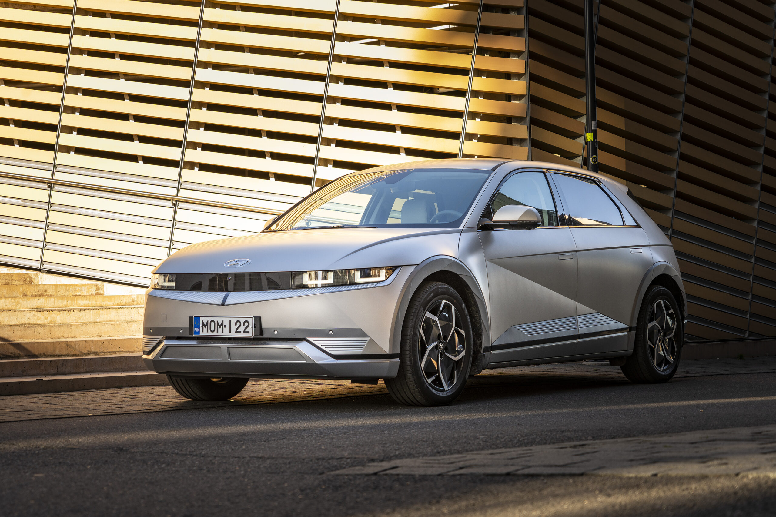 Tätä sähköautoa lapsiperheet rakastavat – nyt saat sen 0 % todellisella korolla